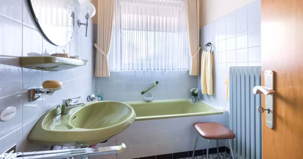 Accesorii-baie-retro-sau-moderne.jpg